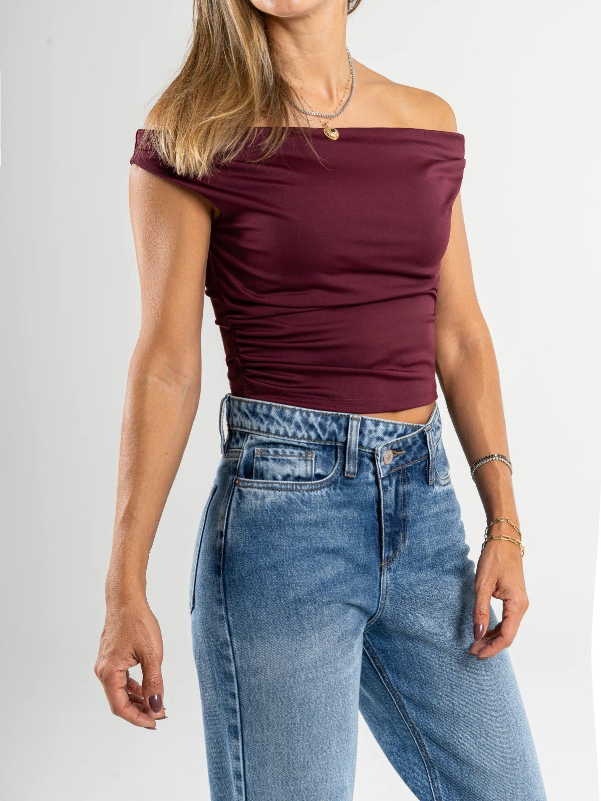 Offshoulder Top