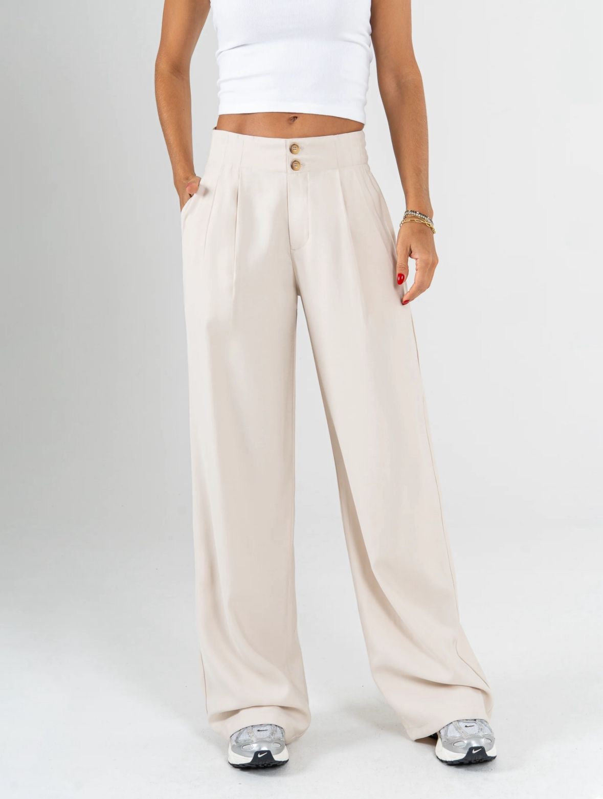 Mika Classic Pants