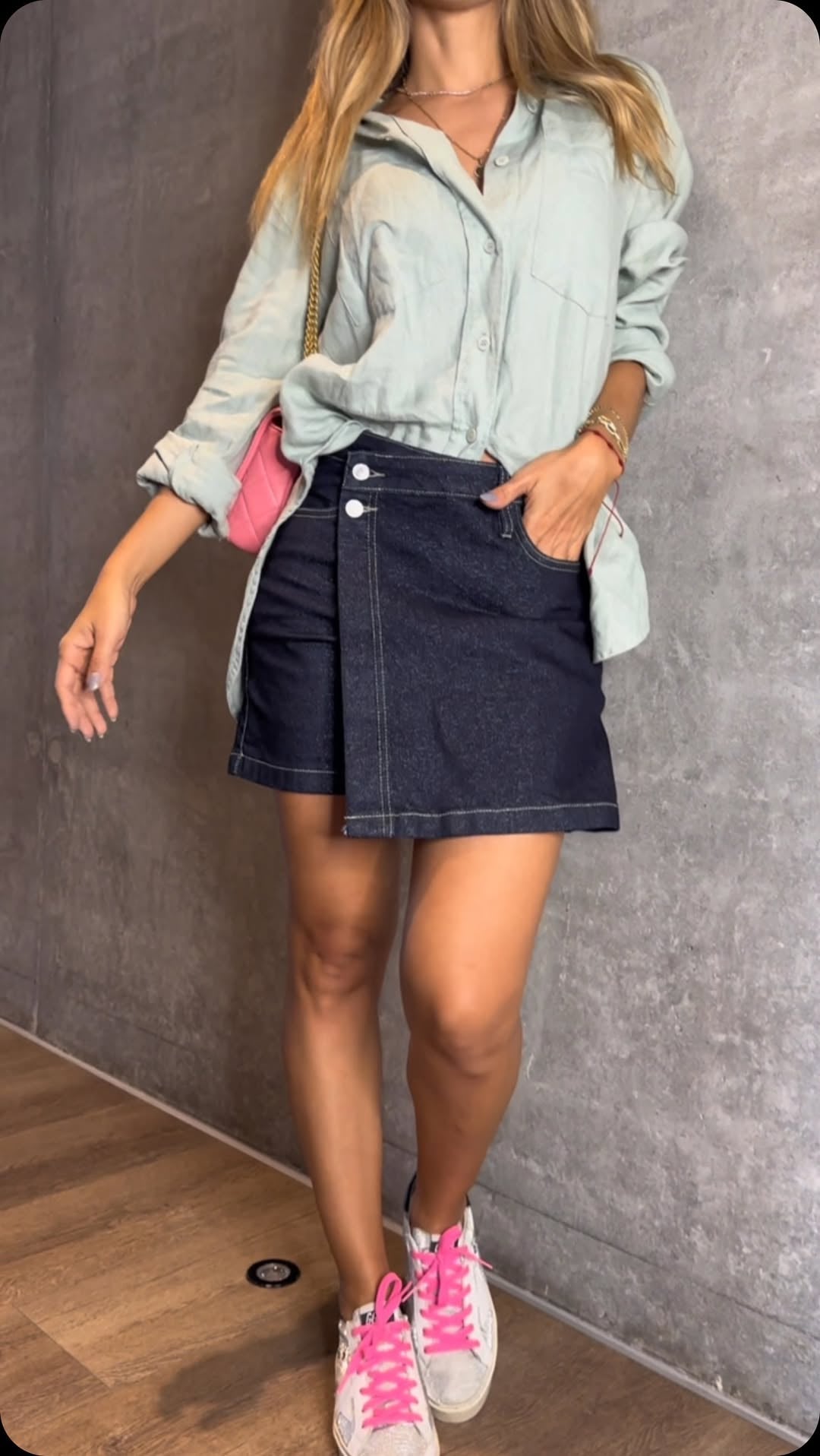 Shiny denim skort