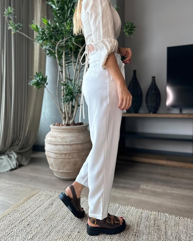 Mika Strap pants